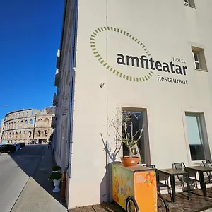 Amfiteatar 3* Pula